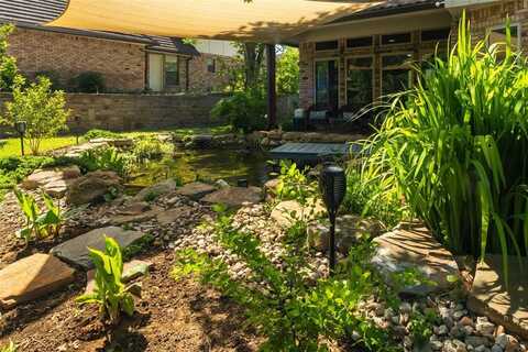 6711 Parkside Court, Arlington, TX 76016