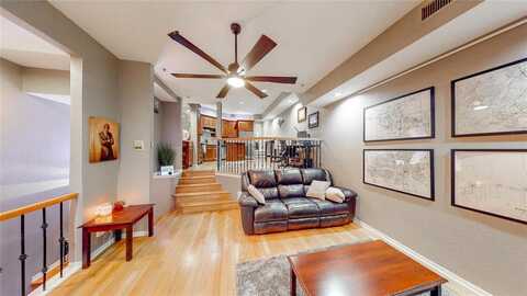 3235 Cole Avenue, Dallas, TX 75204