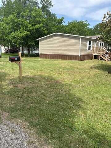 904 Pawnee Trail, Granbury, TX 76048