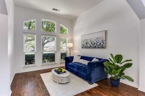 6807 Lagoon Drive, Grand Prairie, TX 75054