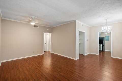 4434 Harlanwood Drive, Fort Worth, TX 76109