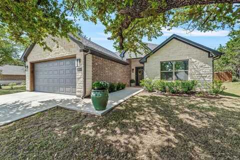5004 Moss Rock Trail, Granbury, TX 76048
