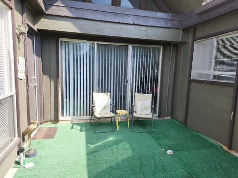 4614 Country Creek Drive, Dallas, TX 75236
