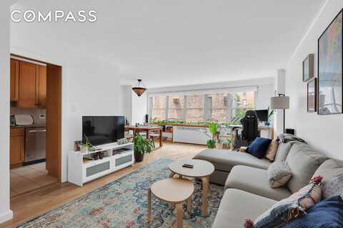 251 East 32nd Street, New York, NY 10016