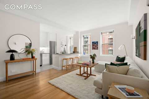 41 Fifth Avenue, New York, NY 10003