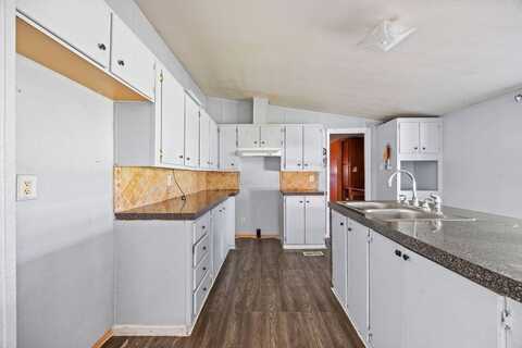 3255 Bonaventure Blvd S, Fort Worth, TX 76140