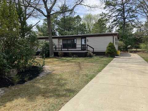 5 SUSAN DR., Barnegat, NJ 08005