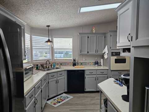 9713 Cypress Lakes Drive, Lakeland, FL 33810