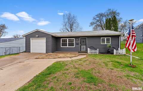 1343 W KIMBERLY Road, Davenport, IA 52806