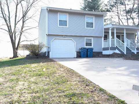 301 E VINE Street, San Jose, IL 62682