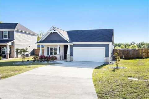 102 Gregory Place, Smiths Station, AL 36877