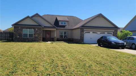 11 Night Hawk Court, Fort Mitchell, AL 36856