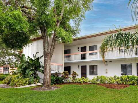 129 LAKEVIEW WAY, OLDSMAR, FL 34677