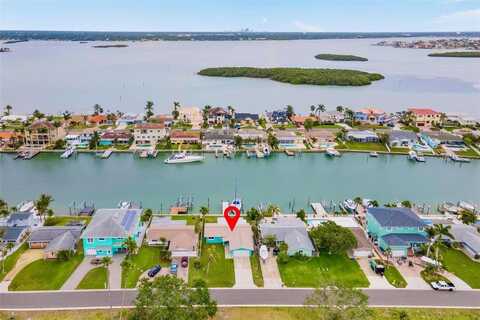 525 LILLIAN DRIVE, MADEIRA BEACH, FL 33708