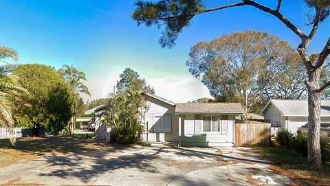 2200 SPANISH VISTAS DRIVE, DUNEDIN, FL 34698