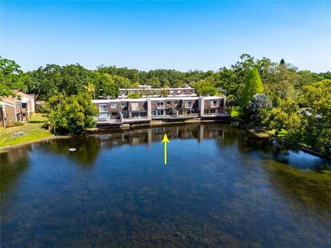 10605 CARROLLBROOK LANE, TAMPA, FL 33618
