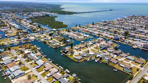 6418 KATHLEEN DRIVE, HUDSON, FL 34667
