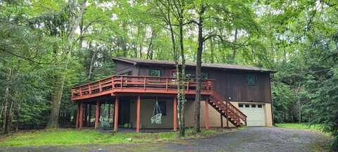 56 Dryden Drive, Albrightsville, PA 18210
