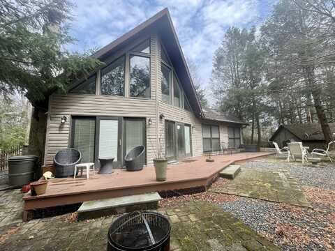5144 Hounds Ear Road, Tobyhanna, PA 18466