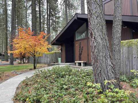64 Graeagle Meadows Road, Graeagle, CA 96103