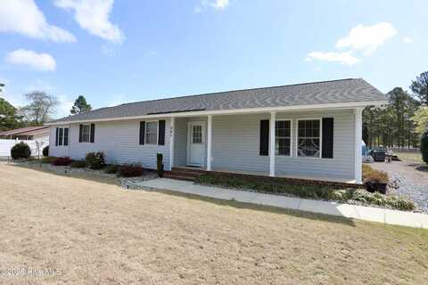 345 N Cherry Street, Pinebluff, NC 28373