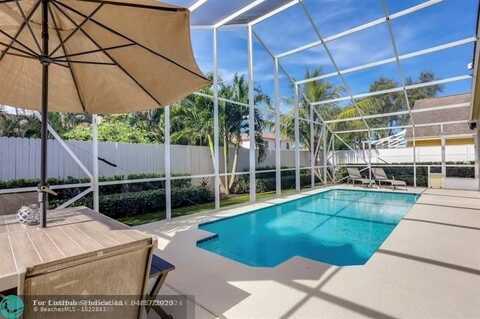 6334 Barbara St, Jupiter, FL 33458