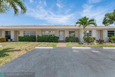 8829 Bella Vista Dr, Boca Raton, FL 33433