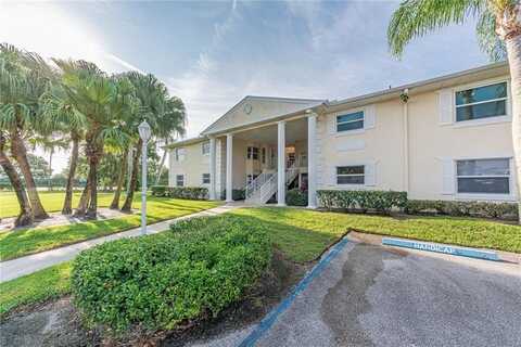 473 Grove Isle Circle, Vero Beach, FL 32962