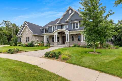 6916 N PALLADIUM Court, APPLETON, WI 54913