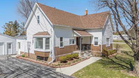 215 N 5TH Street, REEDSVILLE, WI 54230