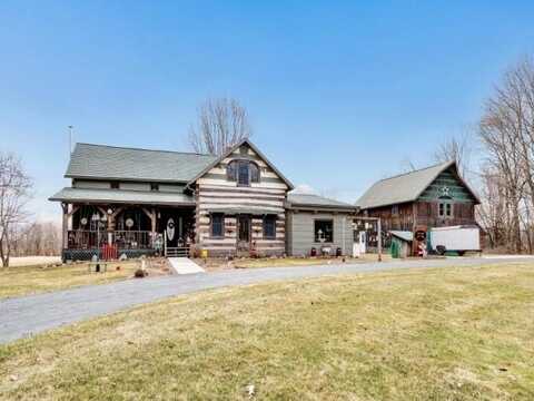 W8417 BROADWAY Road, SHAWANO, WI 54166