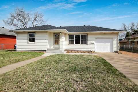 1720 Hopkins Avenue, Eau Claire, WI 54701