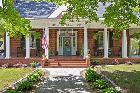 302 S Main Street, La Fayette, GA 30728