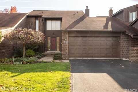 2115 BORDEAUX Street, West Bloomfield, MI 48323