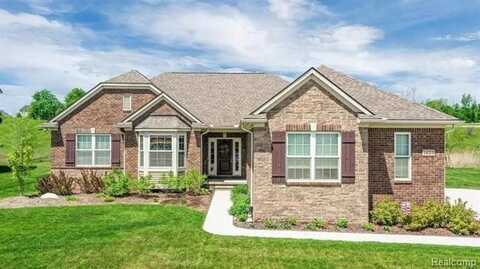 1425 GLASS LAKE Circle, Oxford, MI 48371
