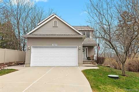 18477 PELLETT Drive, Fenton, MI 48430