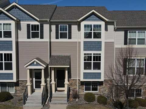 8307 Norwood Lane N, Maple Grove, MN 55369