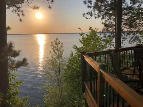 9302 Interlachen Road, Nisswa, MN 56468