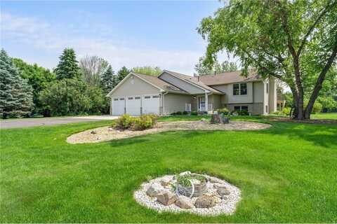 205 Midwest Avenue N, Lake Elmo, MN 55042