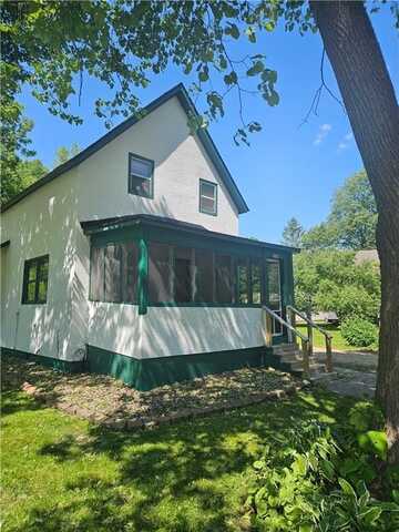 W340 State Road 29, Spring Valley, WI 54767