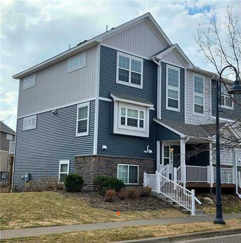 668 Town Center Parkway, Lino Lakes, MN 55014