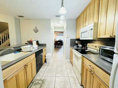 12196 Sag Harbor Court, Wellington, FL 33414