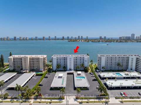 401 Lake Shore Drive, Lake Park, FL 33403