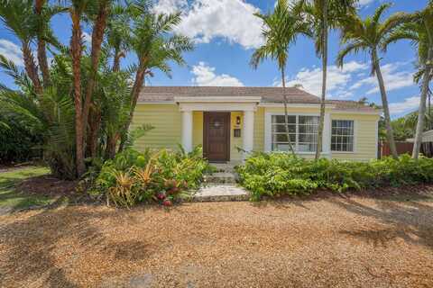 946 Paseo Morella, West Palm Beach, FL 33405