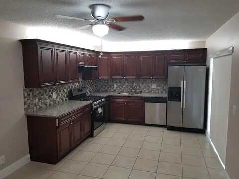 2184 White Pine Circle, Greenacres, FL 33415