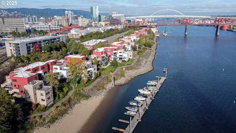 620 NW NAITO PKWY, Portland, OR 97209