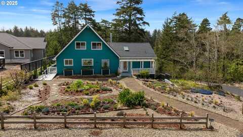 53461 SAFE RD, Bandon, OR 97411