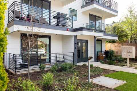 3920 N MONTANA AVE, Portland, OR 97227