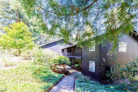2691 WOODSTONE PL, Eugene, OR 97405