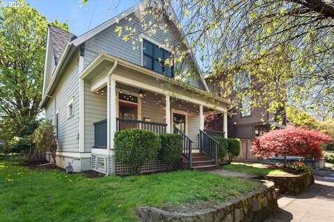 44 NE STANTON ST, Portland, OR 97212